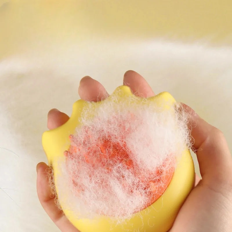 Pet Bath Massage Brush Shampoo Dispenser Grooming Comb Pet Cleaning Tool